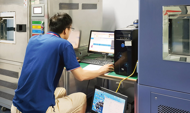 ຫ້ອງການ Module R & D Dual-Core Wifi